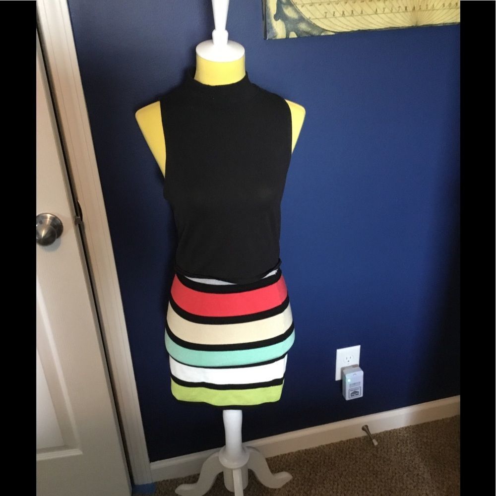 Mock  Neck Crop Top